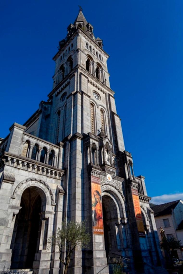 Vue De Reve Dans De Standing - Vous Faites Le Menage-very Good Prices But Have To Cle-an Th-e Flat Appartement Lourdes