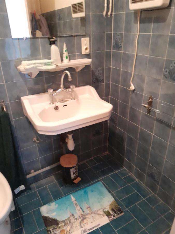 Appartement Vue De Reve Dans De Standing - Vous Faites Le Menage-very Good Prices But Have To Cle-an Th-e Flat *